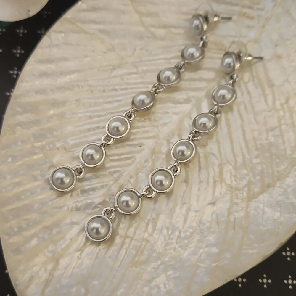 Vintage Bridal style Long Length Drop Pearl Chain Wedding Prom Formal Earrings - Picture 8 of 8